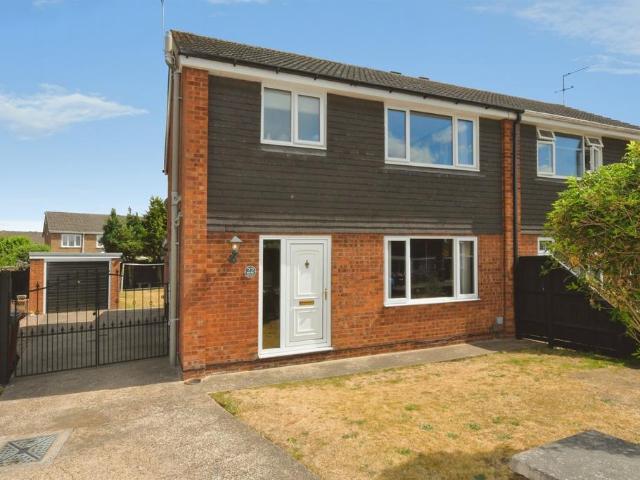 House for sale in Berkeley, Scunthorpe