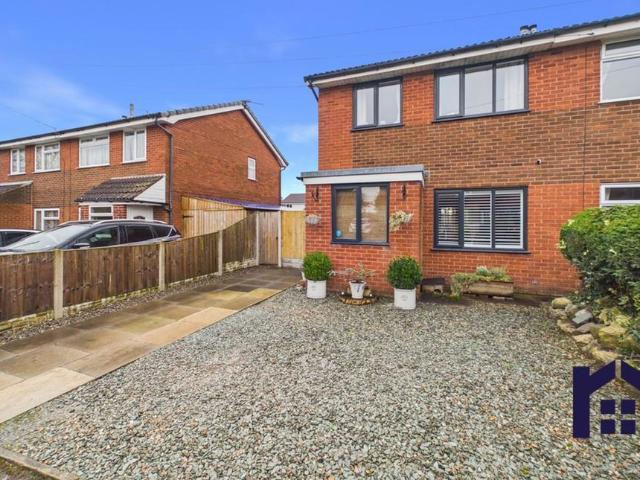 House for sale in Andertons Mill, Lancashire