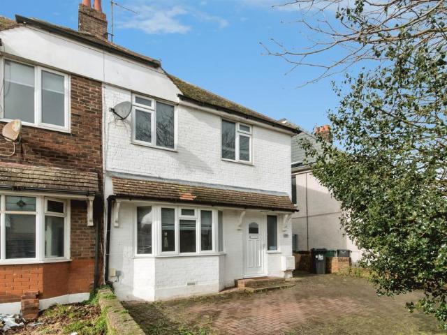 House for sale in St Anthony's Hill, Eastbourne