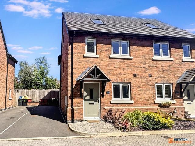 House for sale in Agar Nook, Hugglescote