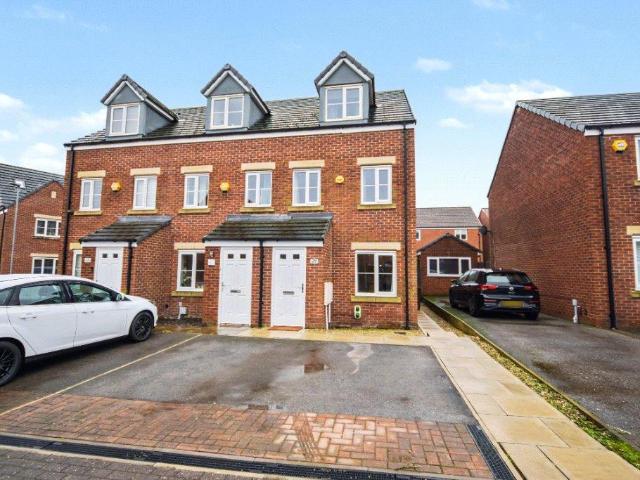 House for sale in West Yorkshire