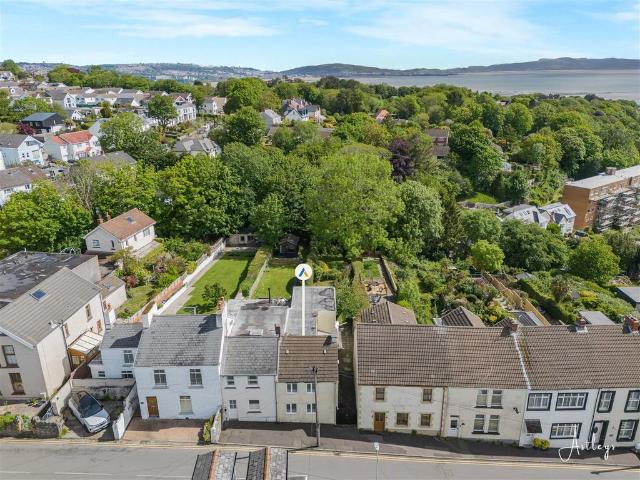 House for sale in Newton, Wales