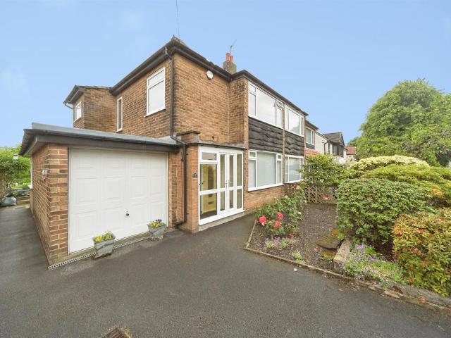 House for sale in Pudsey, West Yorkshire
