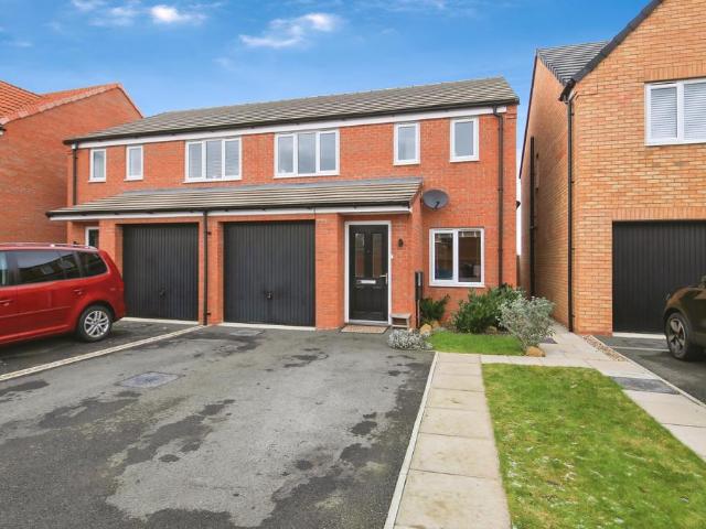 House for sale in Cardea, Peterborough