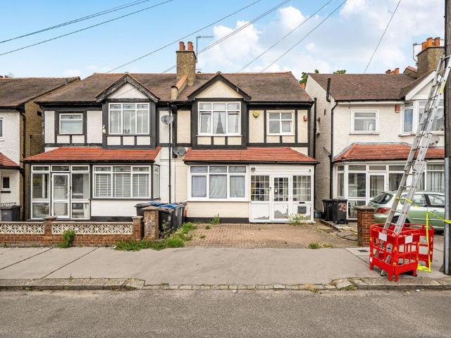 House for sale in London Borough of Croydon, Thornton Heath