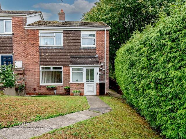 House for sale in Broomhill, Chadsmoor
