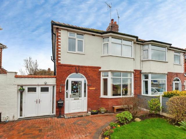 House for sale in Helsby, Alvanley