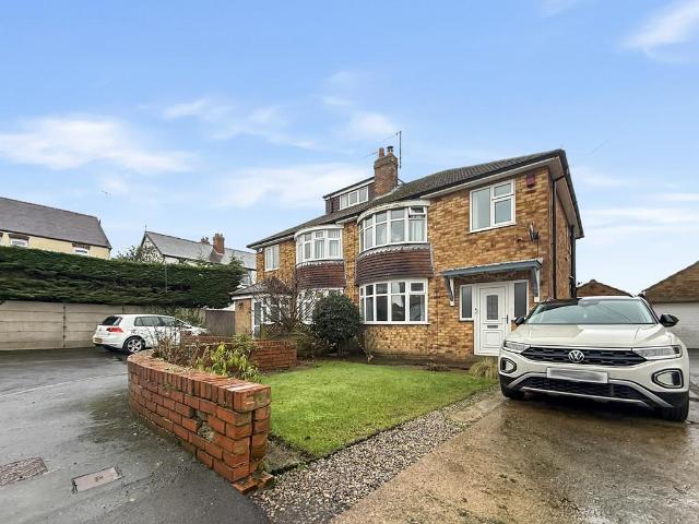 House for sale in Newby and Scalby, North Yorkshire