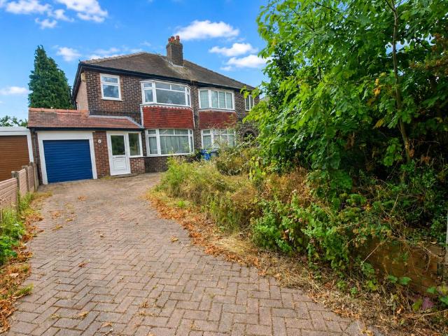 House for sale in Ashton upon Mersey, Trafford Park