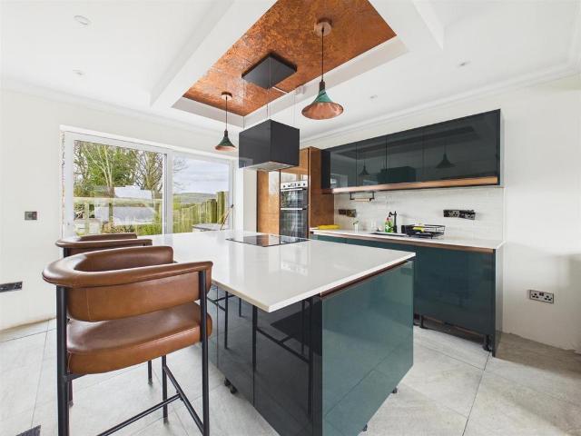 House for sale in Pyle, Wales