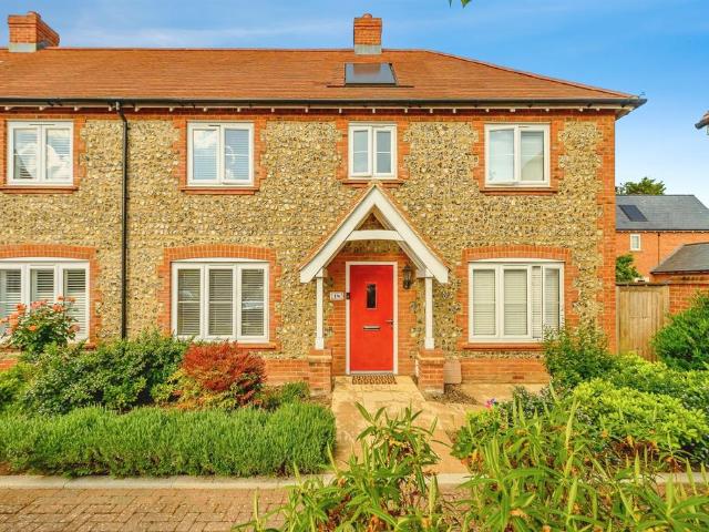 House for sale in Pouchen End, Hertfordshire