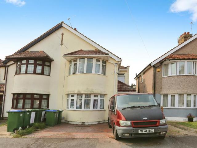 House for sale in London Borough of Bexley, Greater London