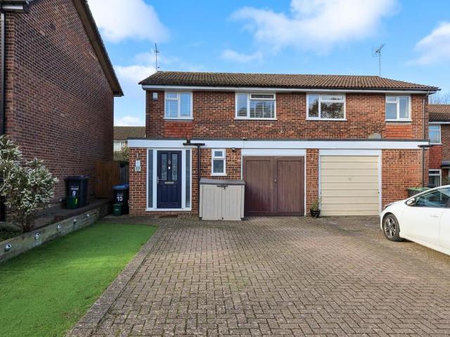 House for sale in Perryfields, West Sussex