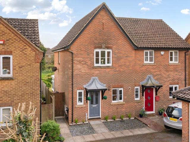 House for sale in Hawkinge, Folkestone