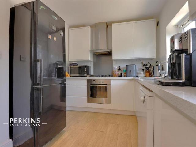House for sale in London Borough of Ealing, Greenford