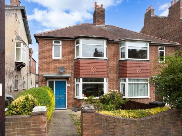 House for sale in Fishergate, York