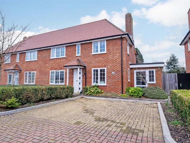 House for sale in Old Milton, Ashurst Bridge