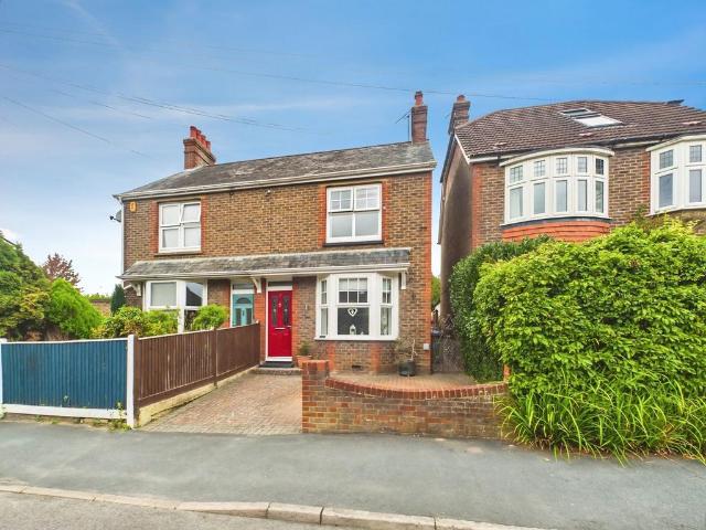 House for sale in Horsham, West Sussex