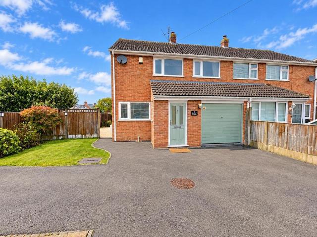 House for sale in Cam, Stroud