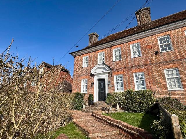 House for sale in Heathlands, East Sussex