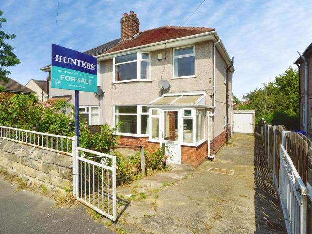 House for sale in Sheffield Lane Top, Firth Park