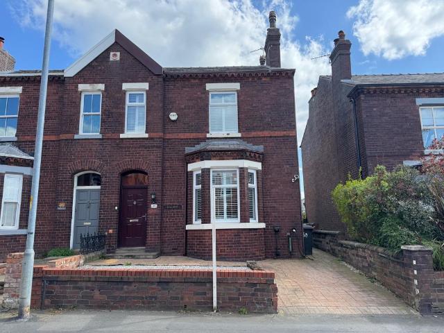 House for sale in Pennington Green, Wigan
