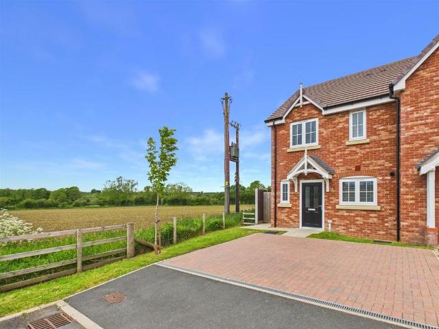 House for sale in Baschurch, Shropshire