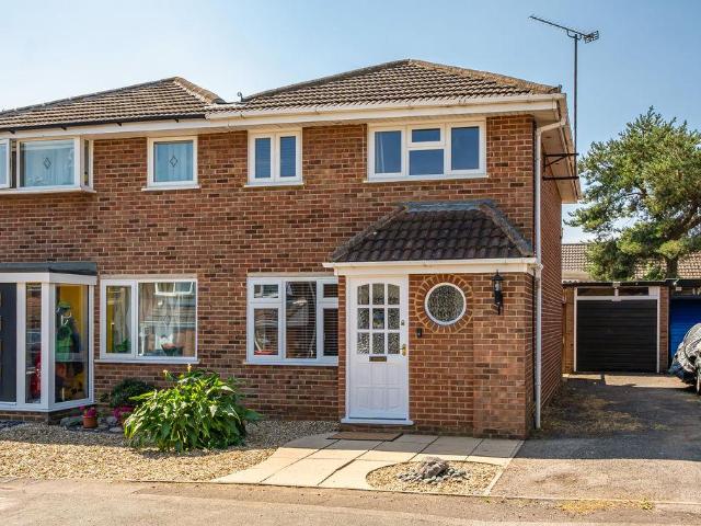 House for sale in West Bletchley, Bletchley