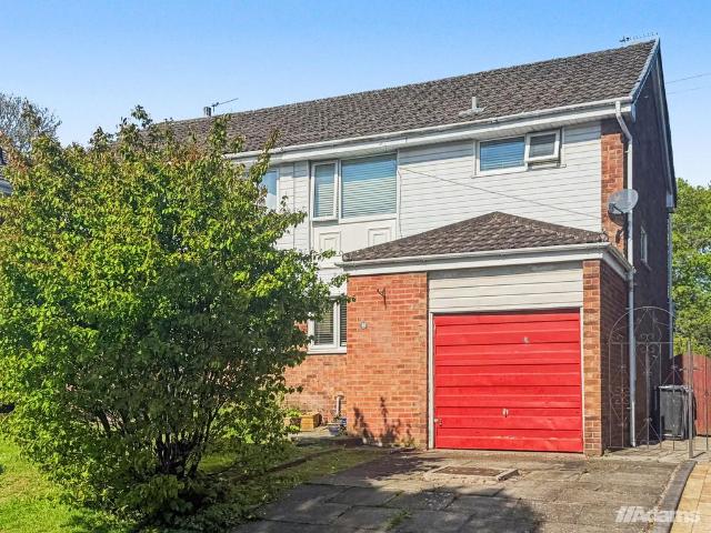 House for sale in Lunts Heath, Widnes