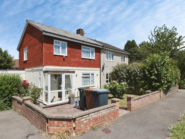 House for sale in Watford Rural, Batchworth