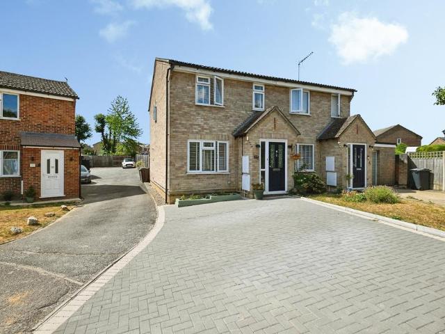 House for sale in Leybourne, Bourne Vale