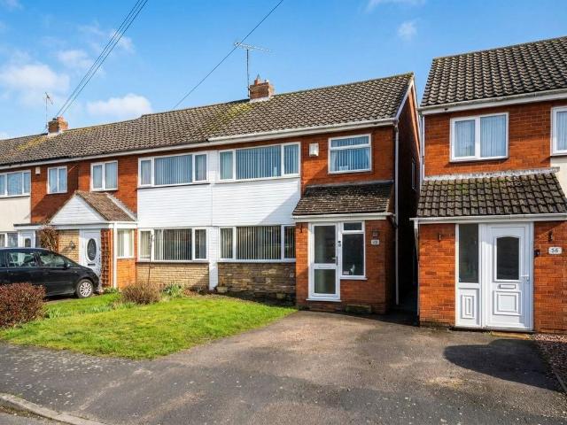 House for sale in Landywood, Great Chatwell