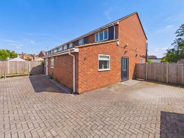 House for sale in Farnborough, Hampshire