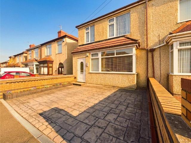 House for sale in Feckenham, City Of Bristol
