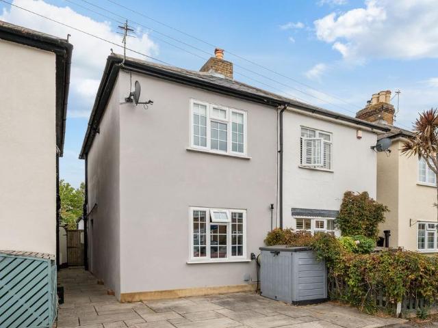 House for sale in Blackhills, Surrey