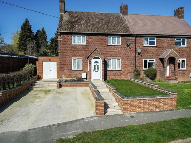House for sale in Pouchen End, Hertfordshire