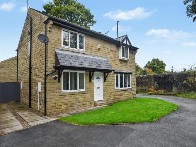 House for sale in Westfield, Guiseley