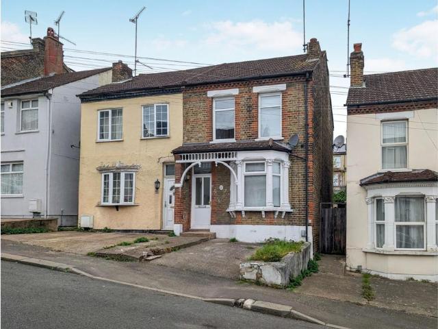 House for sale in Lessness Heath, Greater London