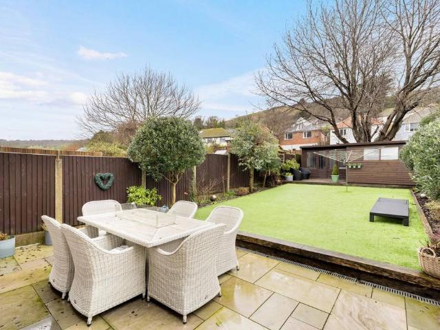 House for sale in Elms Vale, Ash