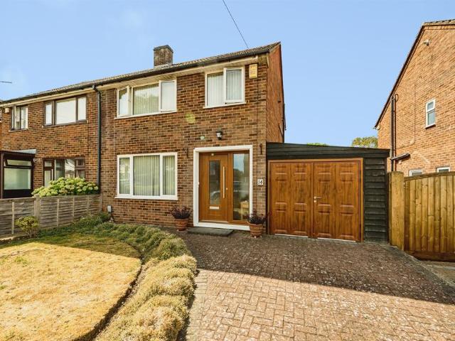 House for sale in Bedgrove, Aylesbury