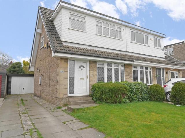 House for sale in Shelf, West Yorkshire