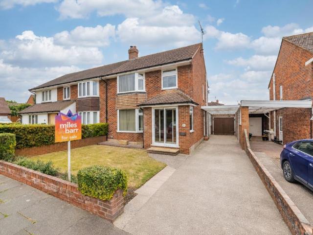 House for sale in Martyrs Field, The Bridge