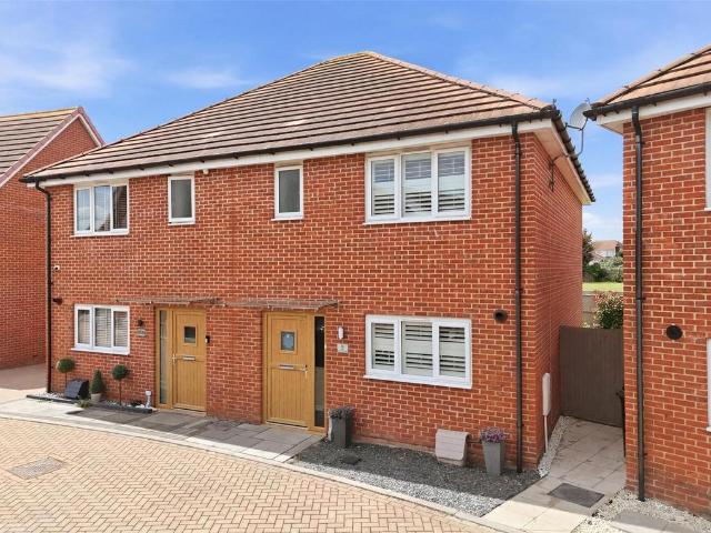 House for sale in Alton Barnes, Essex