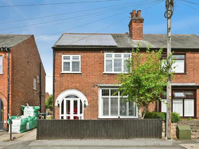 House for sale in Compton Acres, Barton In Fabis