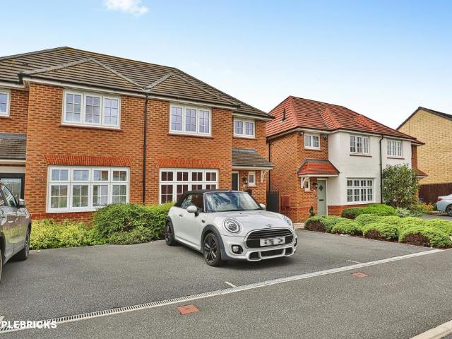 House for sale in Sherburn In Elmet, North Yorkshire