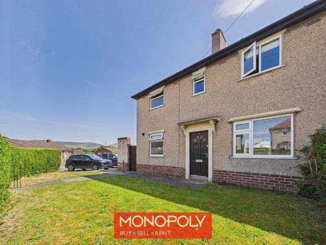 House for sale in Ruthin, Wales
