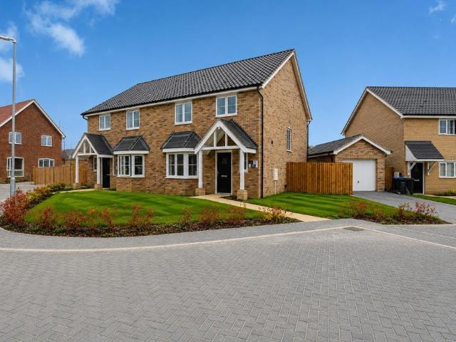 House for sale in Bedingfield, Suffolk