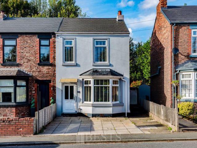 House for sale in Weston, Halton