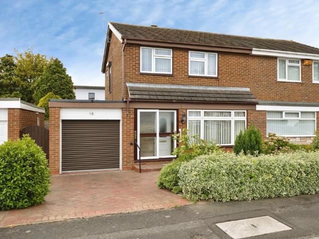 House for sale in Sunningdale, Egglescliffe