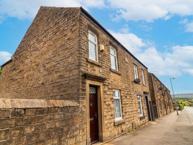 House for sale in Greenheys, Greater Manchester